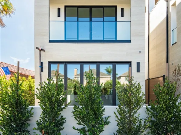1113 Florida St, Huntington Beach, CA 92648