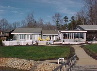 696 Blue Heron Rd, Salisbury, NC 28146