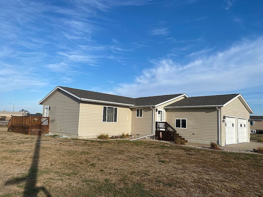 401 S Grace St, Plankinton, SD 57368 Zillow
