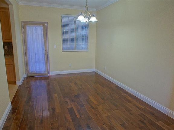 5th image of 3501 S Tilden Ave #2