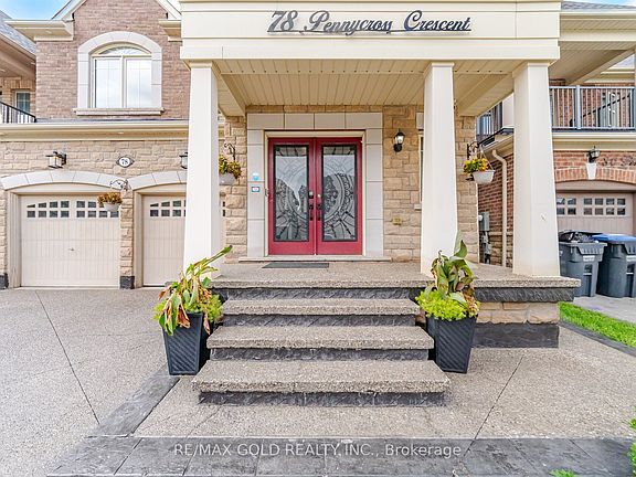 3rd image of 78 Pennycross Cres