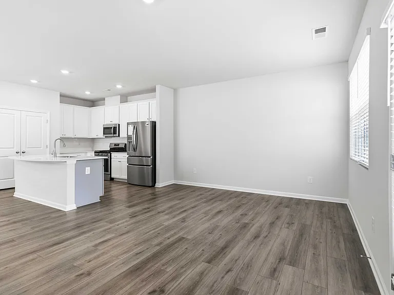 211 Stellate Pl — Photo 10