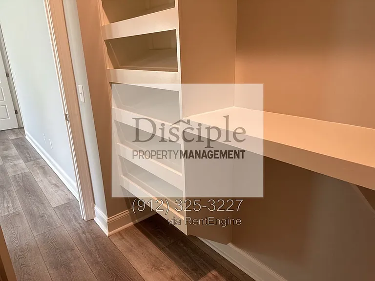 79 Ennis Rd — Photo 21