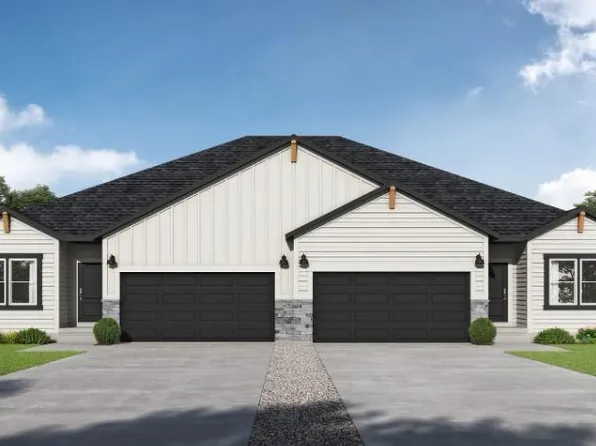 1210 SE Cronin St, Lees Summit, MO 64081