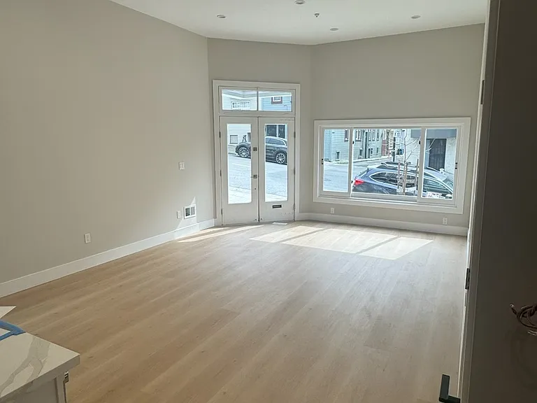 444 Union St #444 — Photo 5