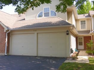 2102 Camden Ln, Hanover Park, IL 60133