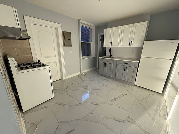 4th image of 211 64th St #12E