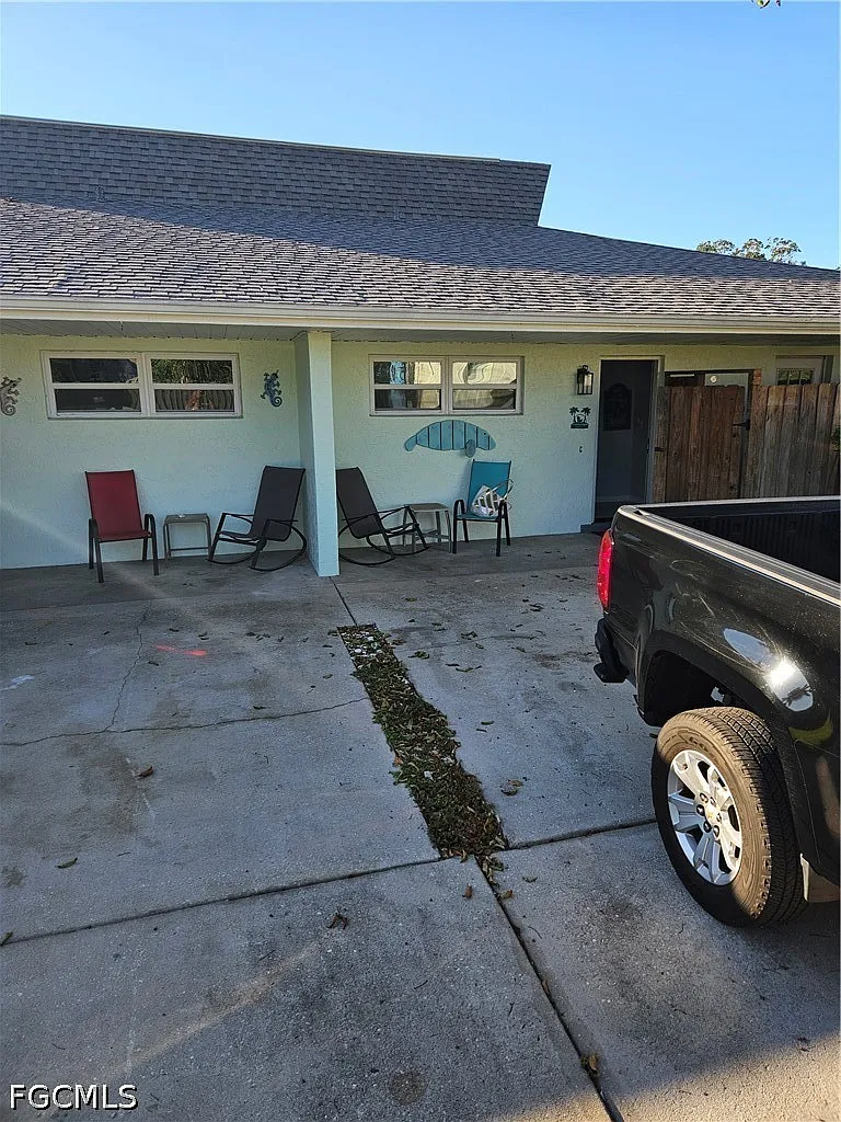 2 bed, 2.0 bath, 1976 sqft, $1,500 — Photo 3