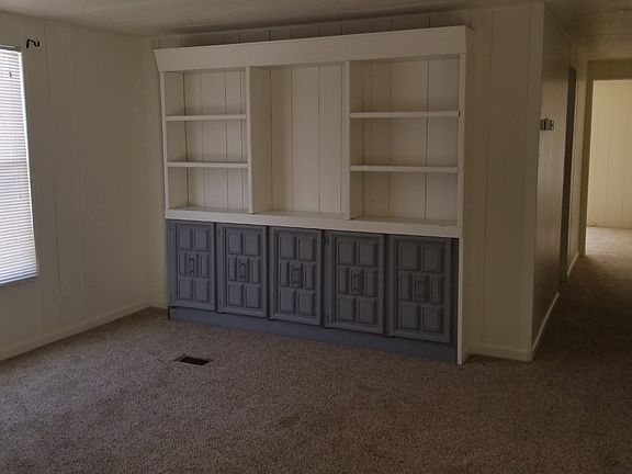 3rd image of 132 Lydick Ln