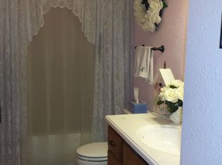 600 Overland Dr, Henderson, NV 89002