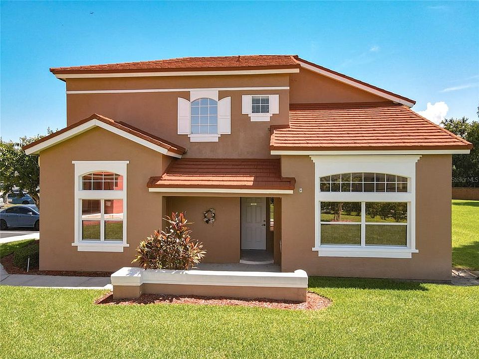 1st image of 948 Park Terrace Cir