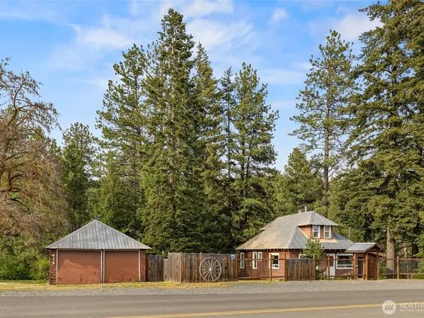 416 W Fifth Street, Cle Elum, WA 98922