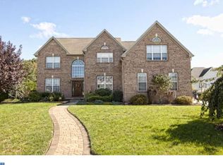 1004 Cezanne Ct, Williamstown, NJ 08094
