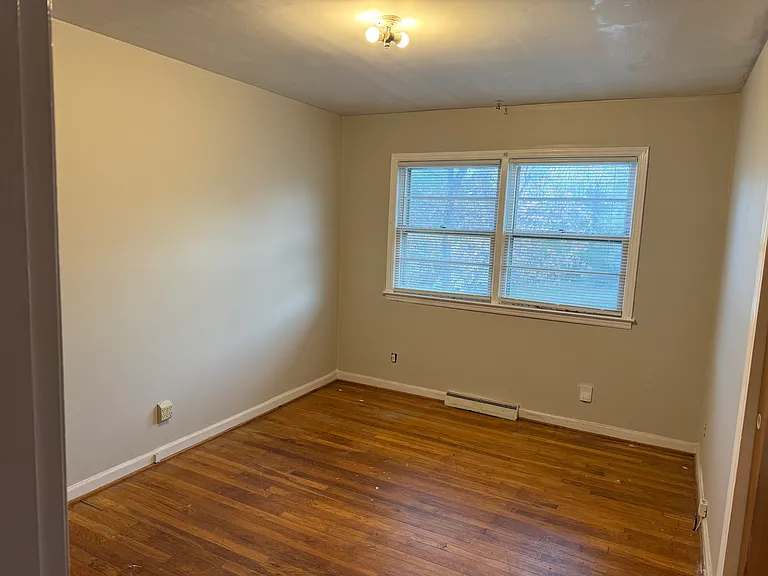 1400 Old Hickory Dr — Photo 4