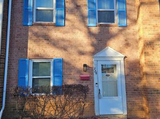 726 Olde Greenwich Cir, Fredericksburg, VA 22408