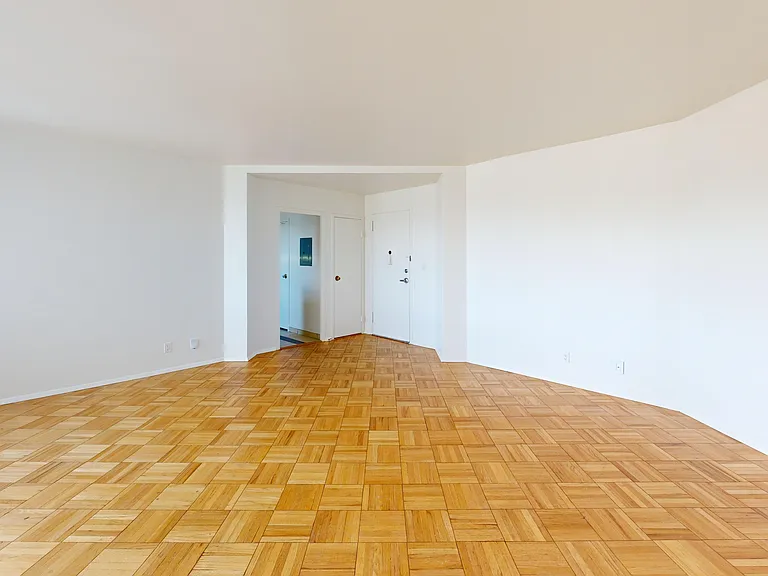Parkmerced Apartments — Photo 38