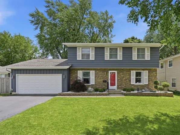 117 Lloyd St, Cary, IL 60013