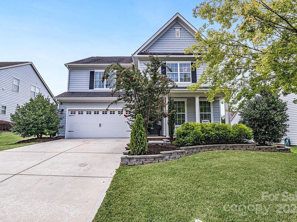 1st image of 15421 Oleander Dr
