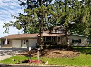 2233 S 2nd St, Oregon, IL 61061