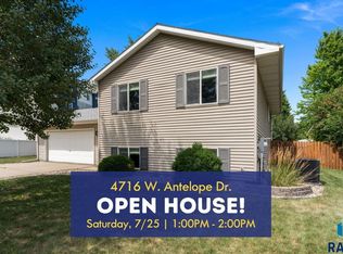 4716 W Antelope Dr, Sioux Falls, SD 57107