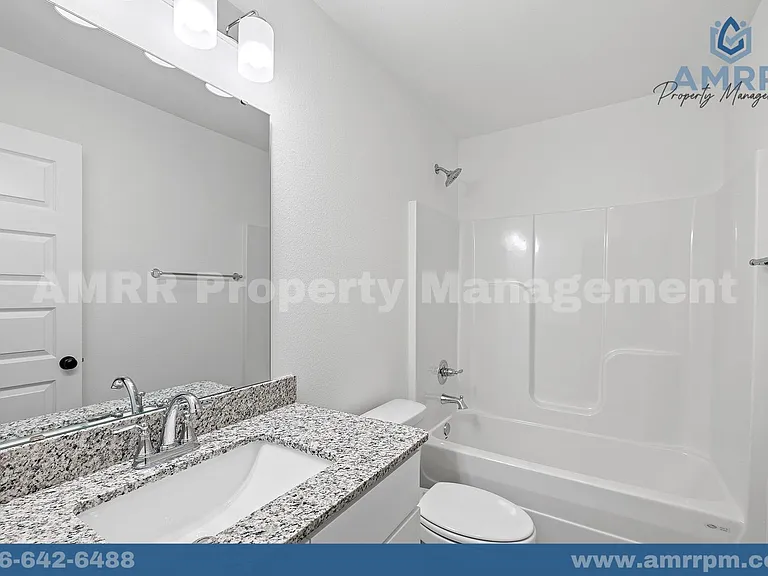 1512 Bluegrass St — Photo 11