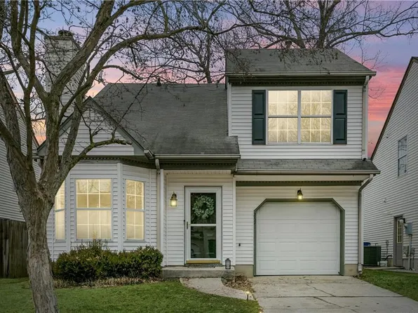 269 Summerlake Ln, Newport News, VA 23602