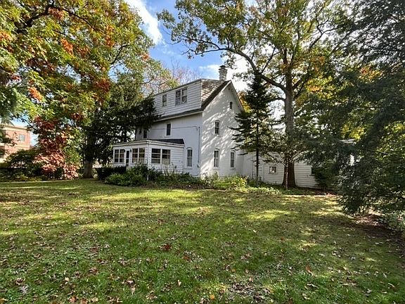 5th image of 3543 Krenn Ave