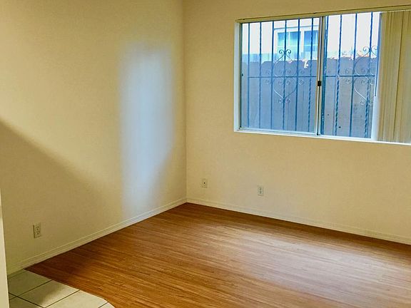 3rd image of 3870 Van Dyke Ave APT 8