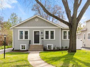 1123 Santa Rosa Ave, Wheaton, IL 60187