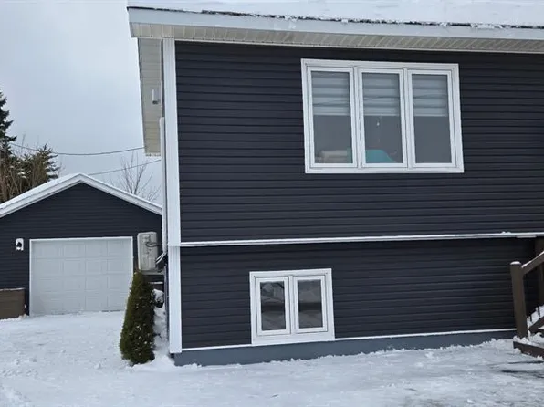 1 HILLVIEW Avenue, Stephenville, NL A2N3S6