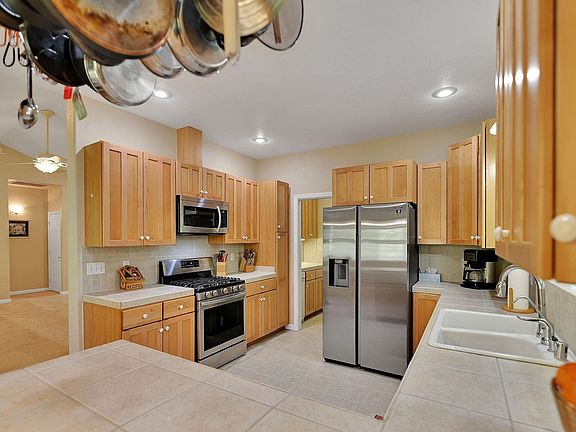 5th image of 24230 Oxbow Ln N
