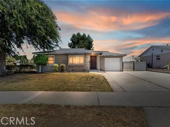 823 Filbert St, Corona, CA 92879