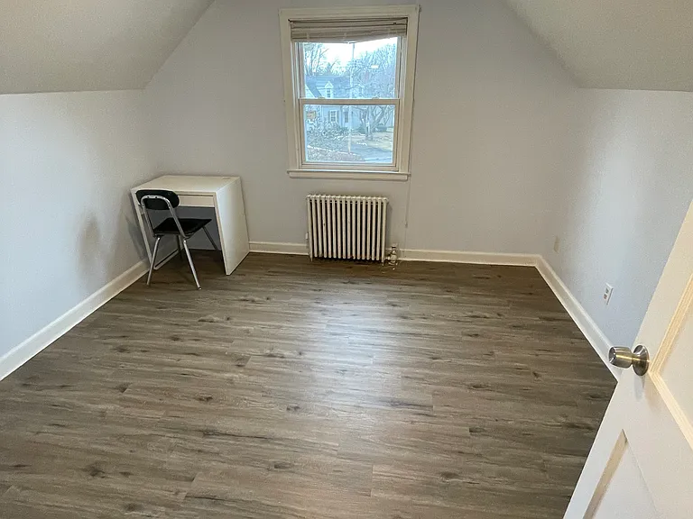 2 Washington Ct — Photo 16