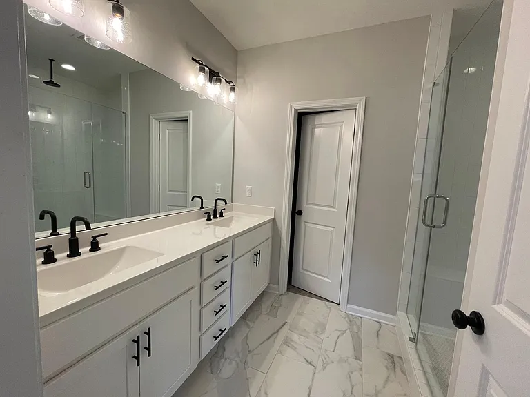 Masters Bathroom
