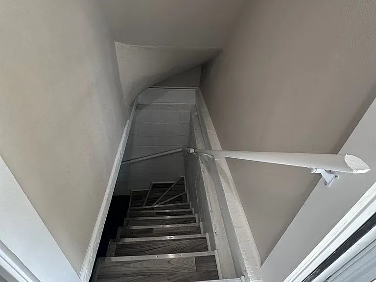 3307 N 42nd St — Photo 24