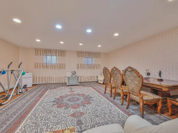 1827 78th Street image 16 of 20