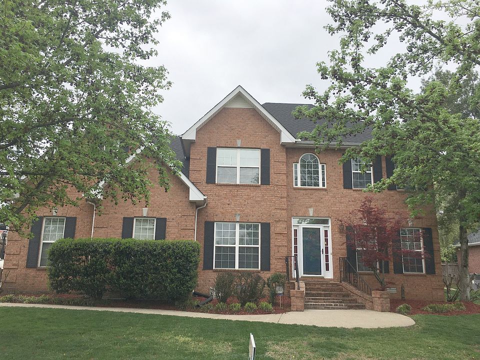 1st image of 2920 Comer Dr