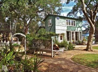 815 W Lomita Ave, Ojai, CA 93023