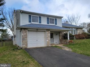 25 Brookline Rd, Ivyland, PA 18974