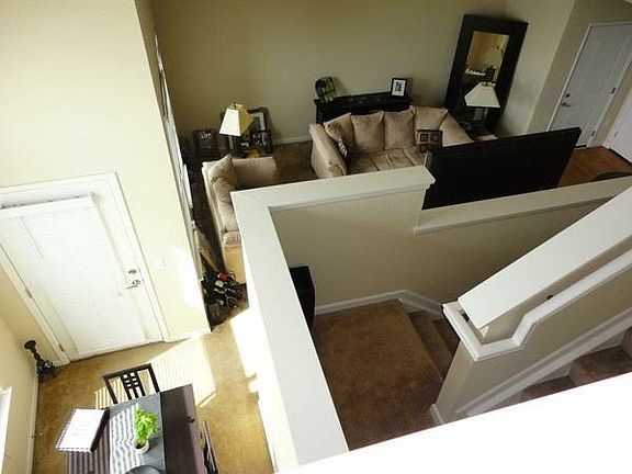 Stair leading to second floor (loft)