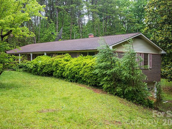 5th image of 1225 Moss Rd