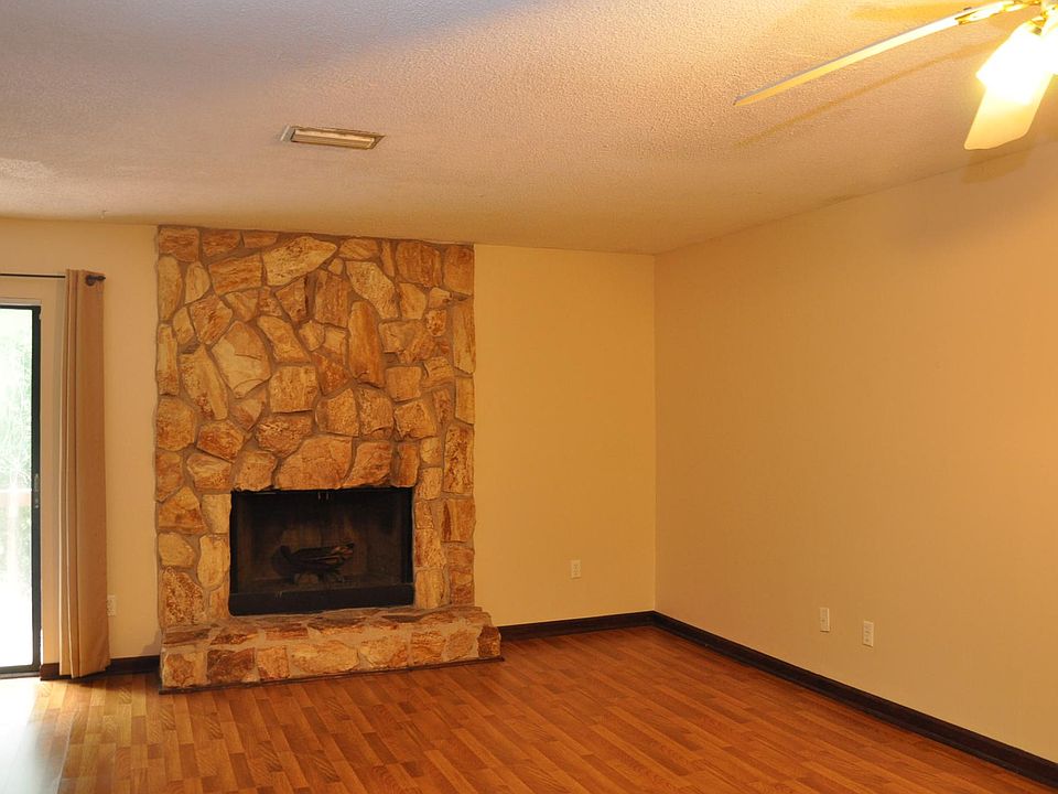 1st image of 1208 Cross Creek Way APT 5
