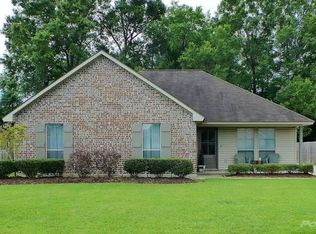 12248 Creekside Dr, Walker, LA 70785