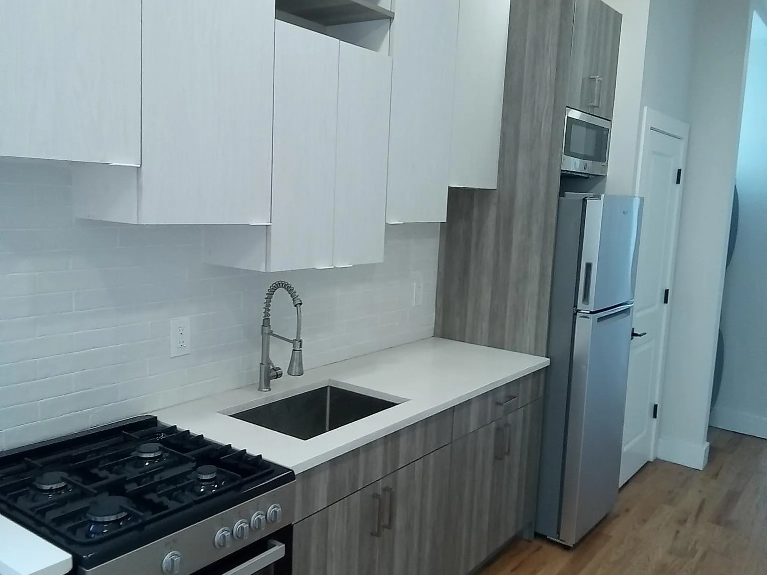 2 bed, 1100 sqft, $2,850 — Photo 4