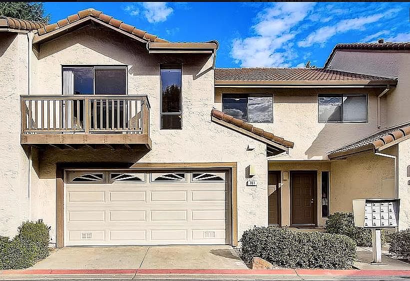 1st image of 761 Williamsburg Way