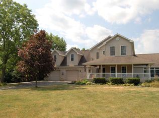 5545 Wells Curtice Rd, Canandaigua, NY 14424