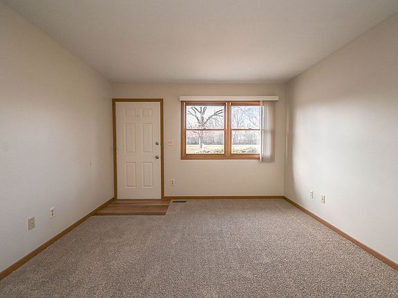 5th image of 3113 Galilee Ave