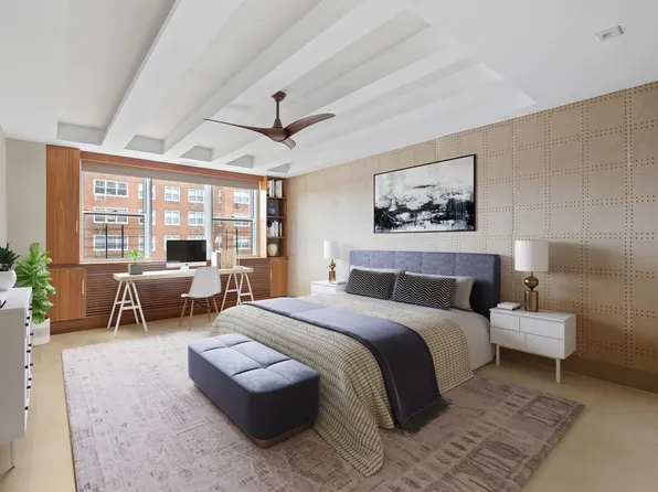 32 Gramercy Park South 12DG image 2 of 7