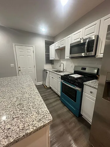 2400 Shirley Ave Photo 1