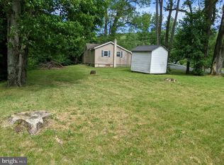 74 E Mill St, Pine Grove, PA 17963